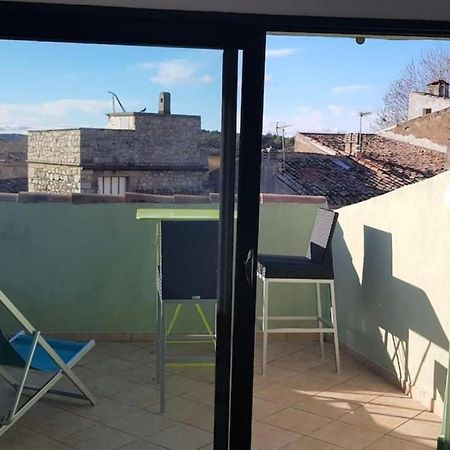 Duplex De Charme Avec Terrasse Au Coeur Du Village Lorgues Bagian luar foto
